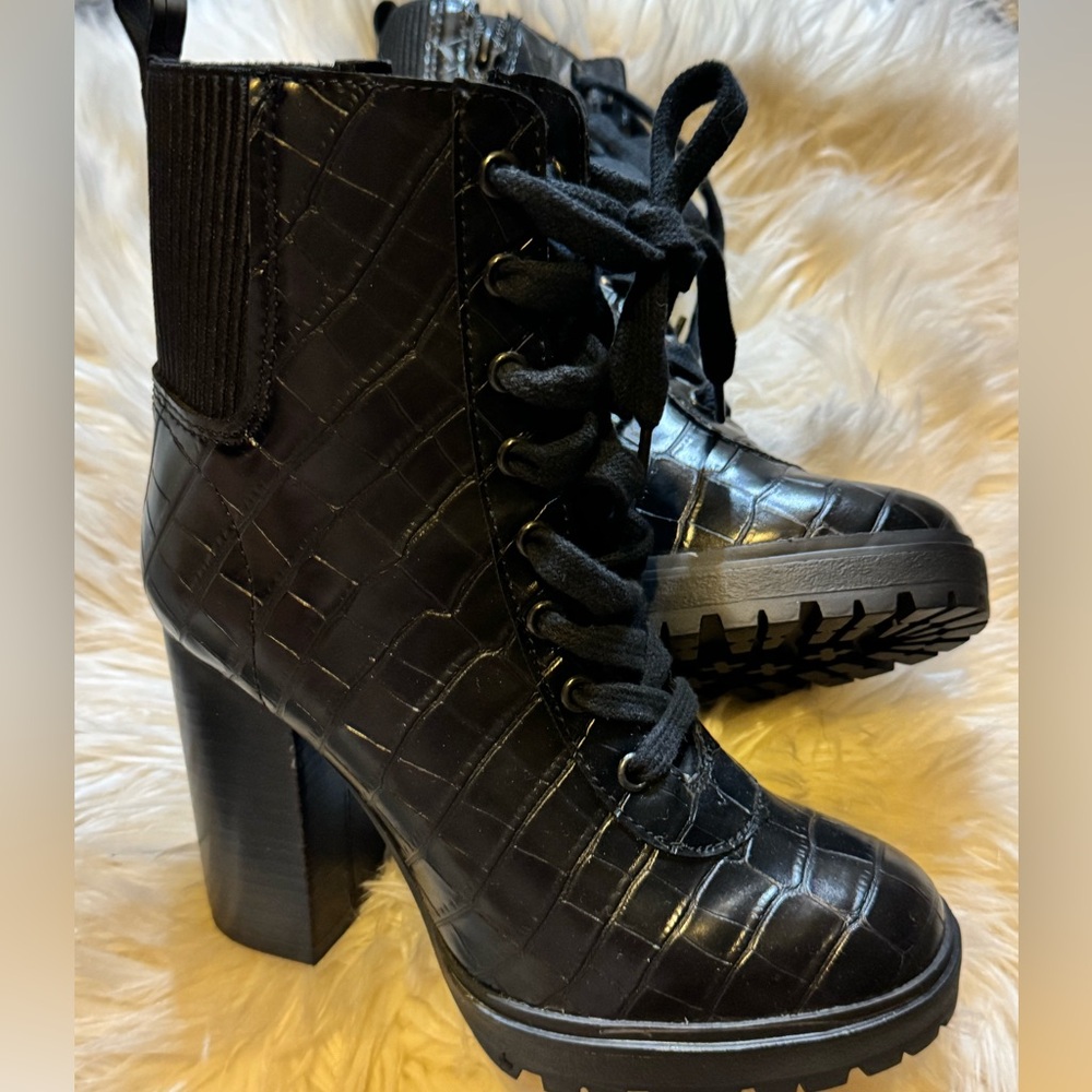 New Steve Madden